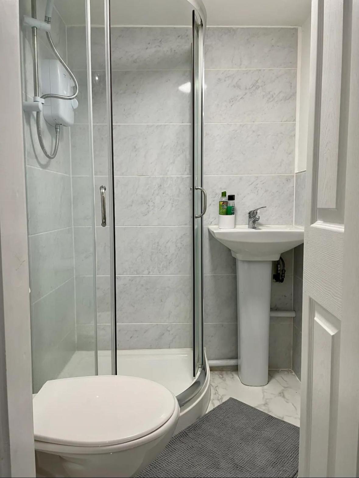 Apartment In Bham City Centre, Free Parking Sleeps 3 Birmingham Exteriér fotografie
